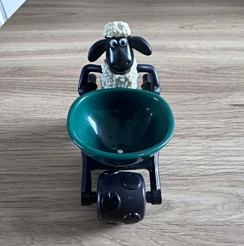 Shaun the sheep mcdonald - shaun,