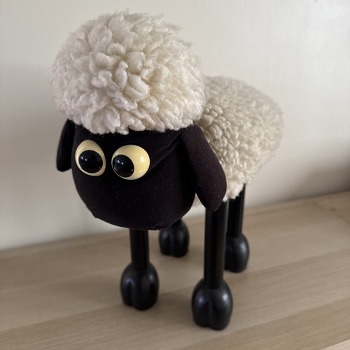 Vintage wallace gromit - vintage, shaun