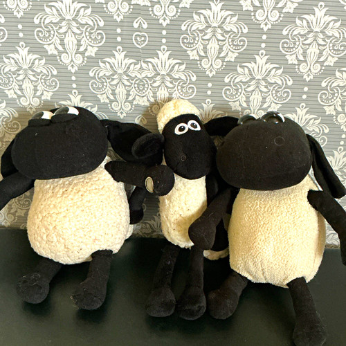 Shaun the sheep plush - shaun,