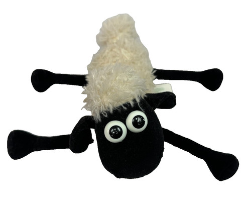 Aardman shivering shaun the - aardman,