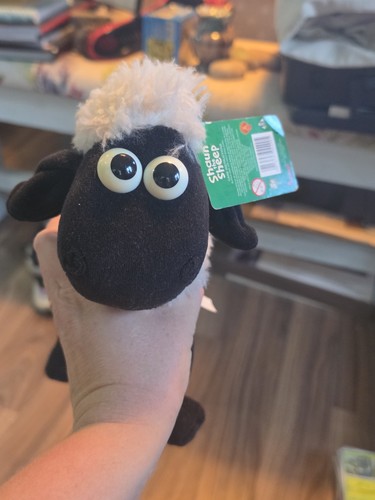 Shivering shaun the sheep - the,