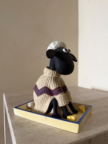 Vintage wallace gromit - gromit, shaun