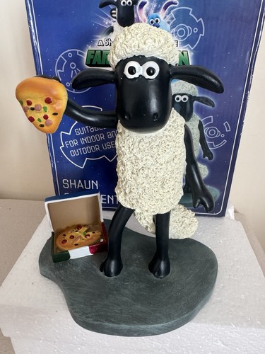 Official shaun the sheep - shaun,