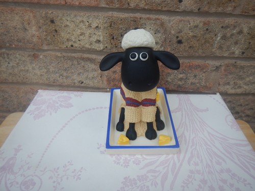 Shaun the sheep bobblehead - shaun,