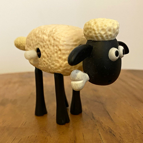 Vintage shaun the - sheep, wind